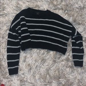 Cropped sweater soft material